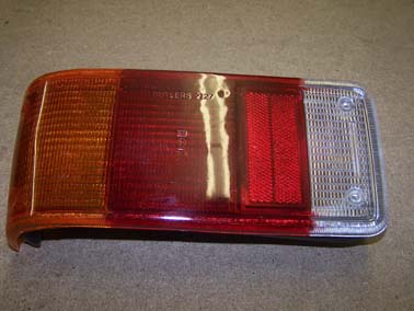 R/H Saloon Rear Lamp C/W Bulbholder