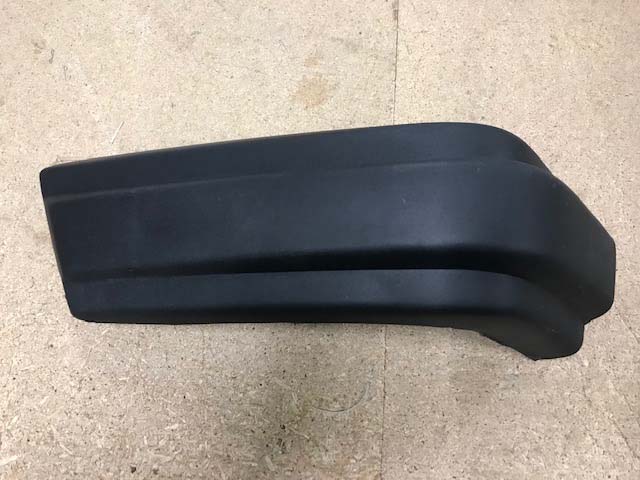 R/H FRONT CORNER BUMPER XR3 TYPE